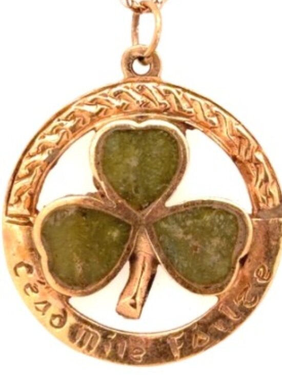 WELCOMES 100,000 Other - 9K “Céad Míle Fáilte,” IRISH Three Leaf Charming Clover Charm 100,000 Welcomes